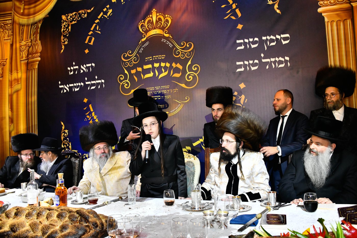 בר המצווה לבן האדמו"ר ממעז'יבוז'