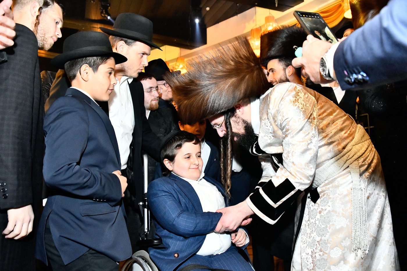 בר המצווה לבן האדמו"ר ממעז'יבוז'