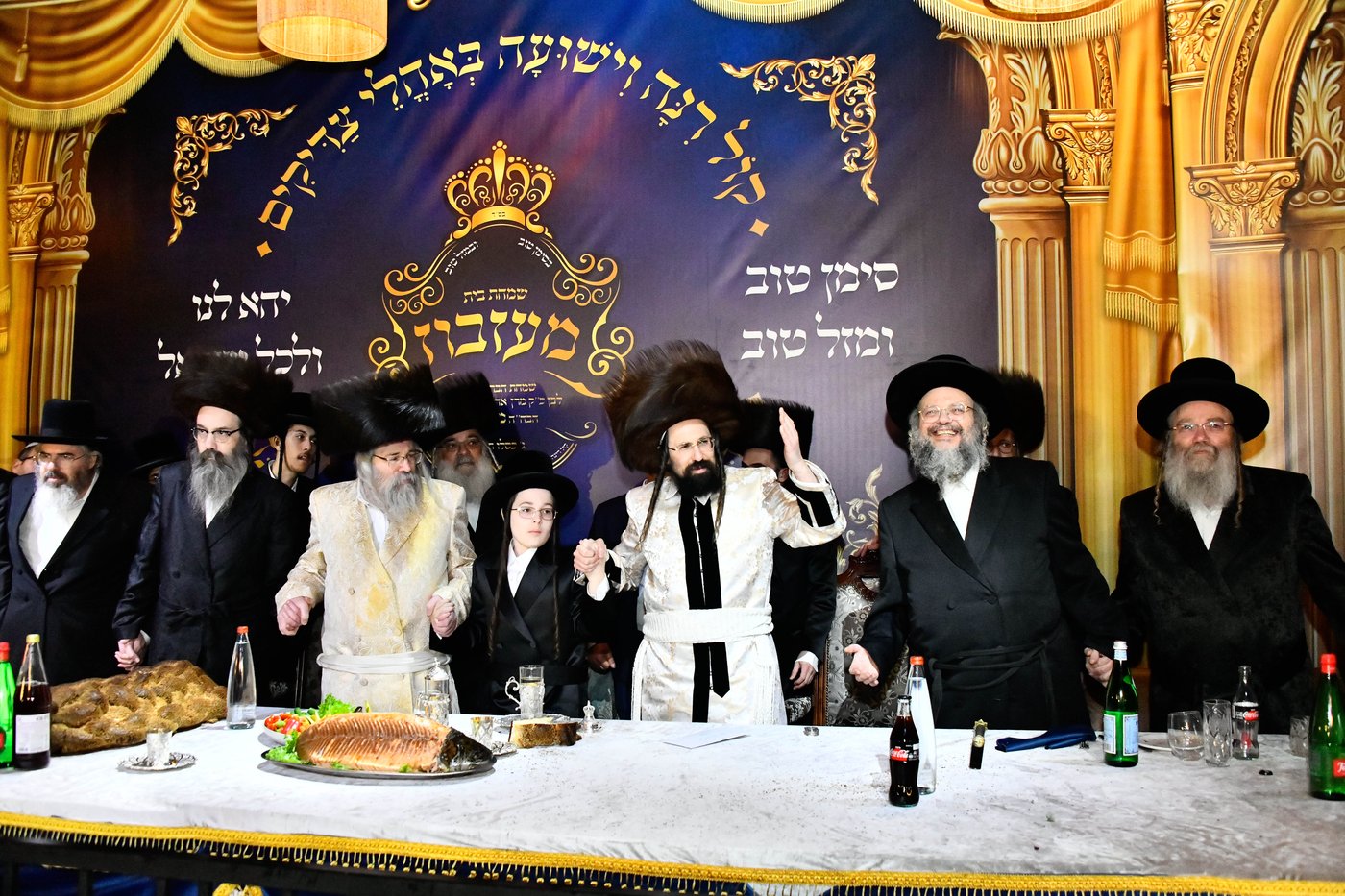 בר המצווה לבן האדמו"ר ממעז'יבוז'