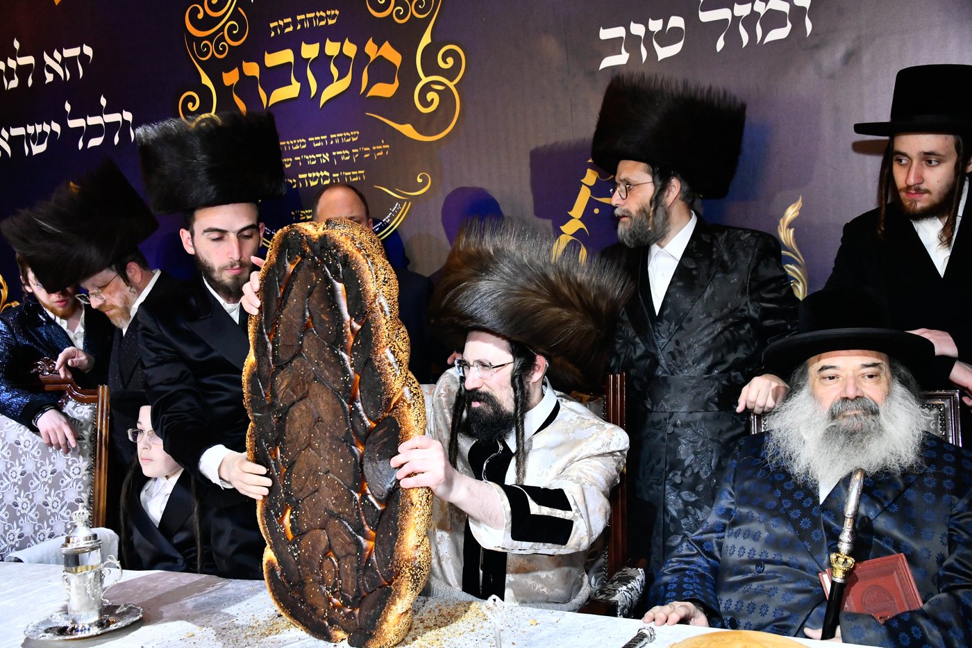 בר המצווה לבן האדמו"ר ממעז'יבוז'