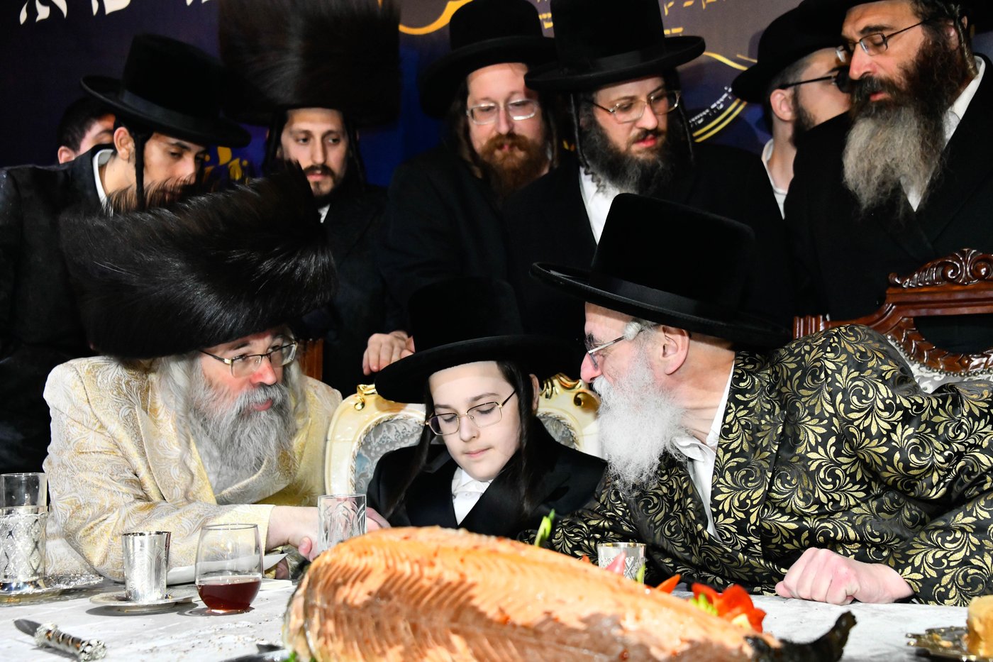 בר המצווה לבן האדמו"ר ממעז'יבוז'