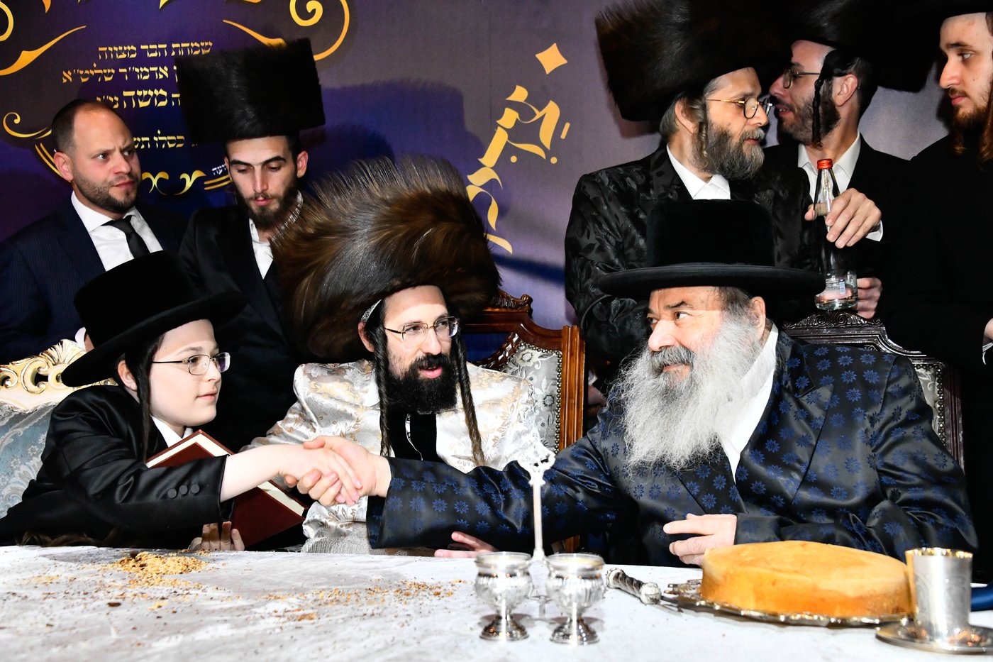 בר המצווה לבן האדמו"ר ממעז'יבוז'