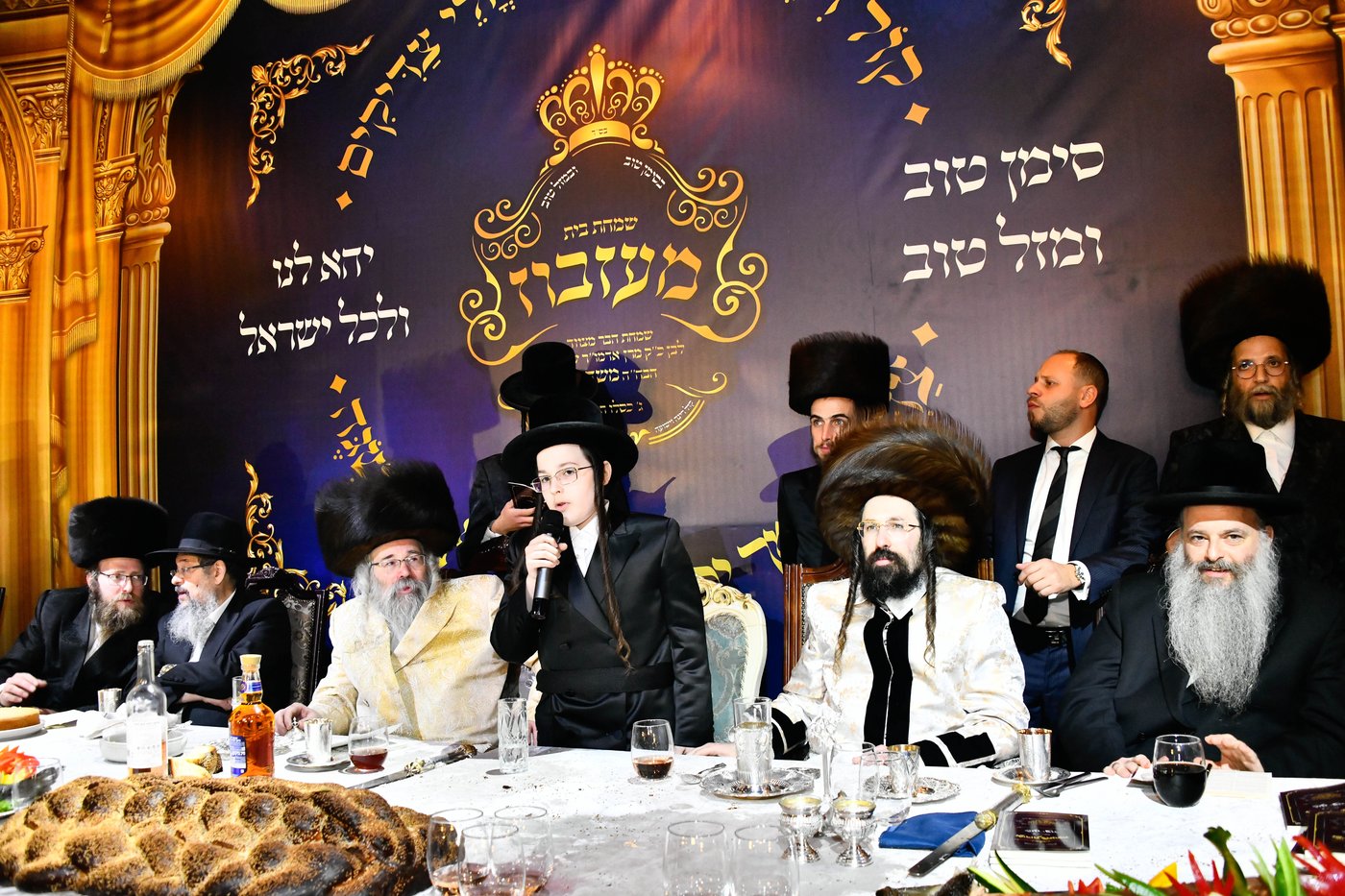 בר המצווה לבן האדמו"ר ממעז'יבוז'