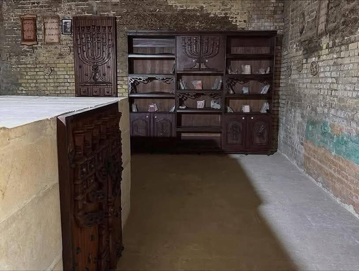 עיראק - קבר רבי יצחק גאון אחרי השיפוץ