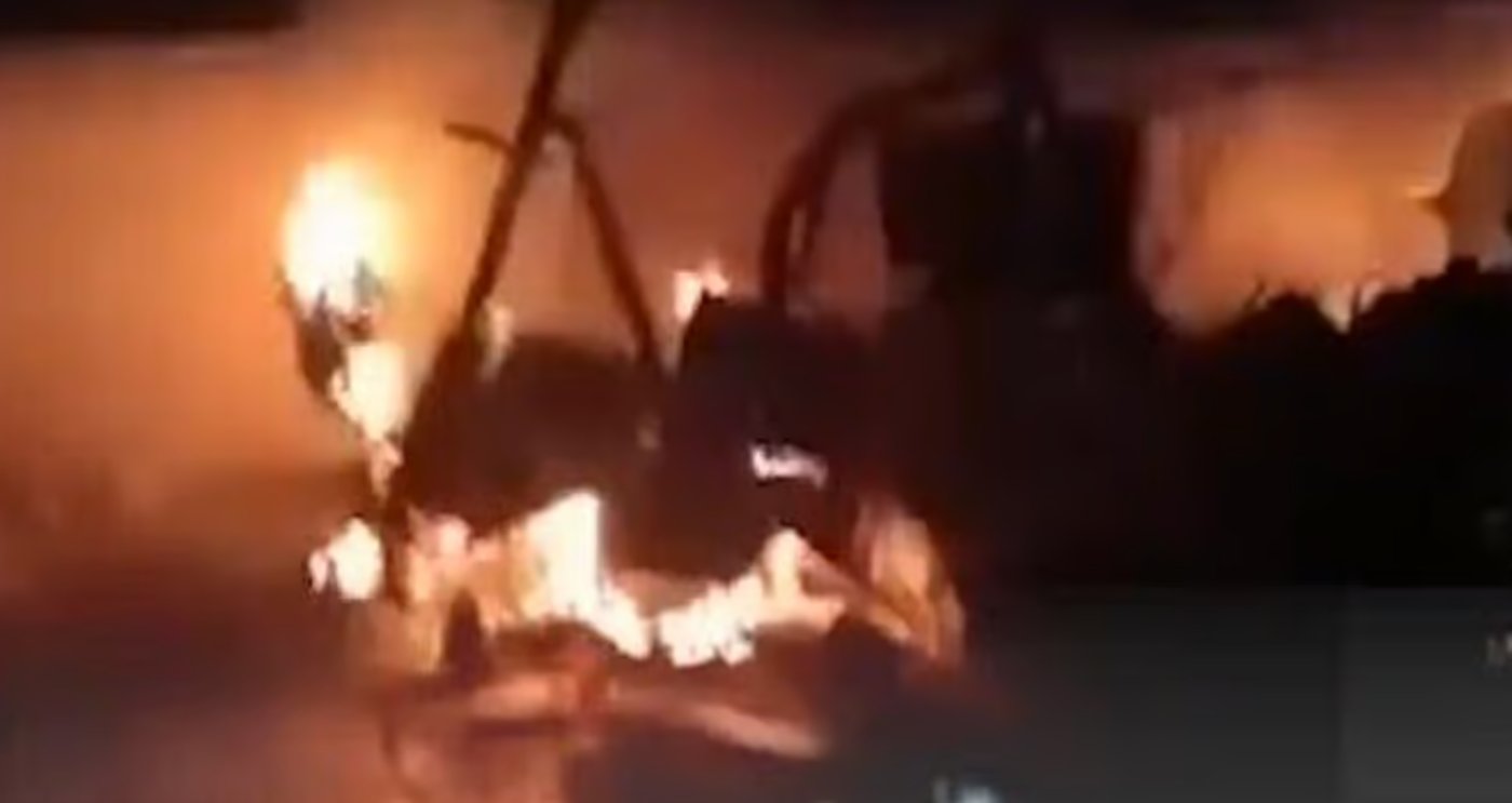 הקרב המפתיע בסוריה: חמושים פתחו באש מגג הבניין ופגעו בהאמר; צה"ל תקף מהאוויר | צפו