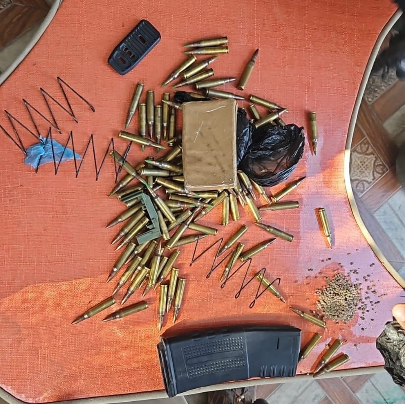 אמצעי לחימה שאותרו