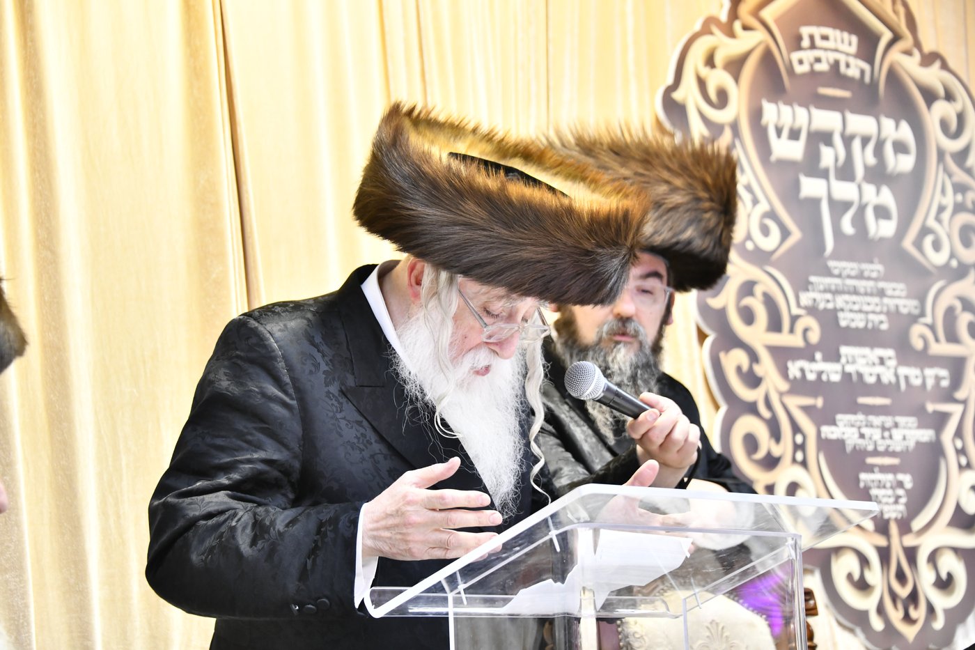 שבת מקדש מלך במכנובקא בעלזא