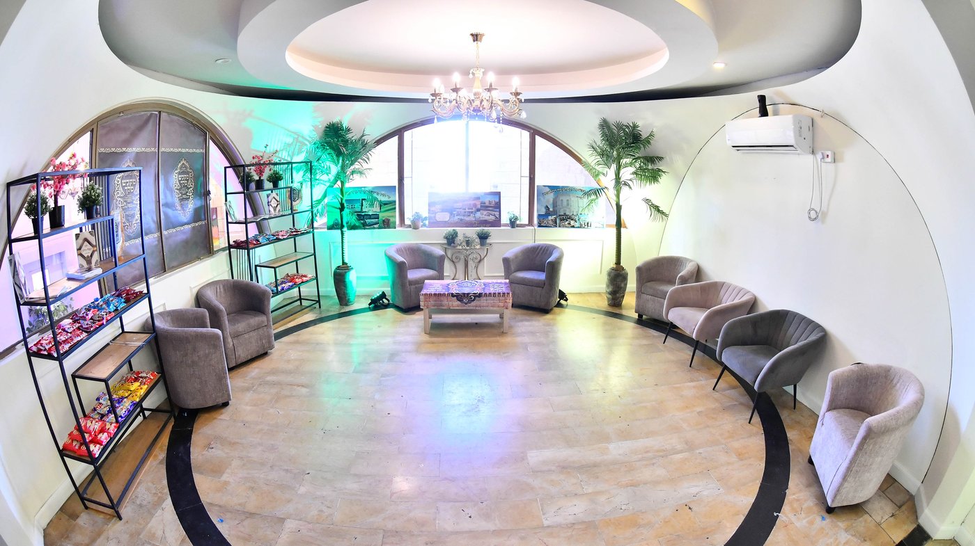 שבת מקדש מלך במכנובקא בעלזא