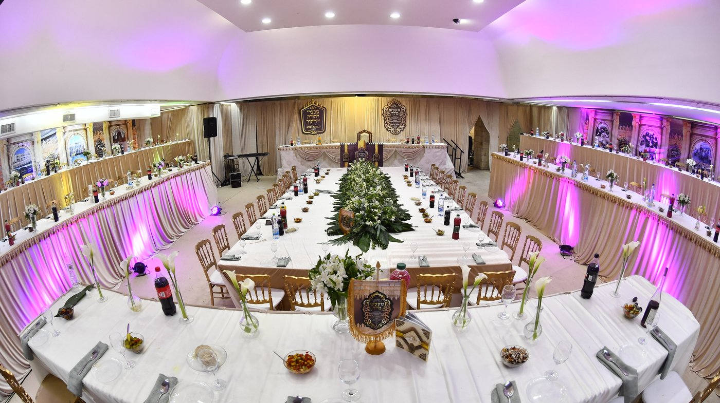 שבת מקדש מלך במכנובקא בעלזא