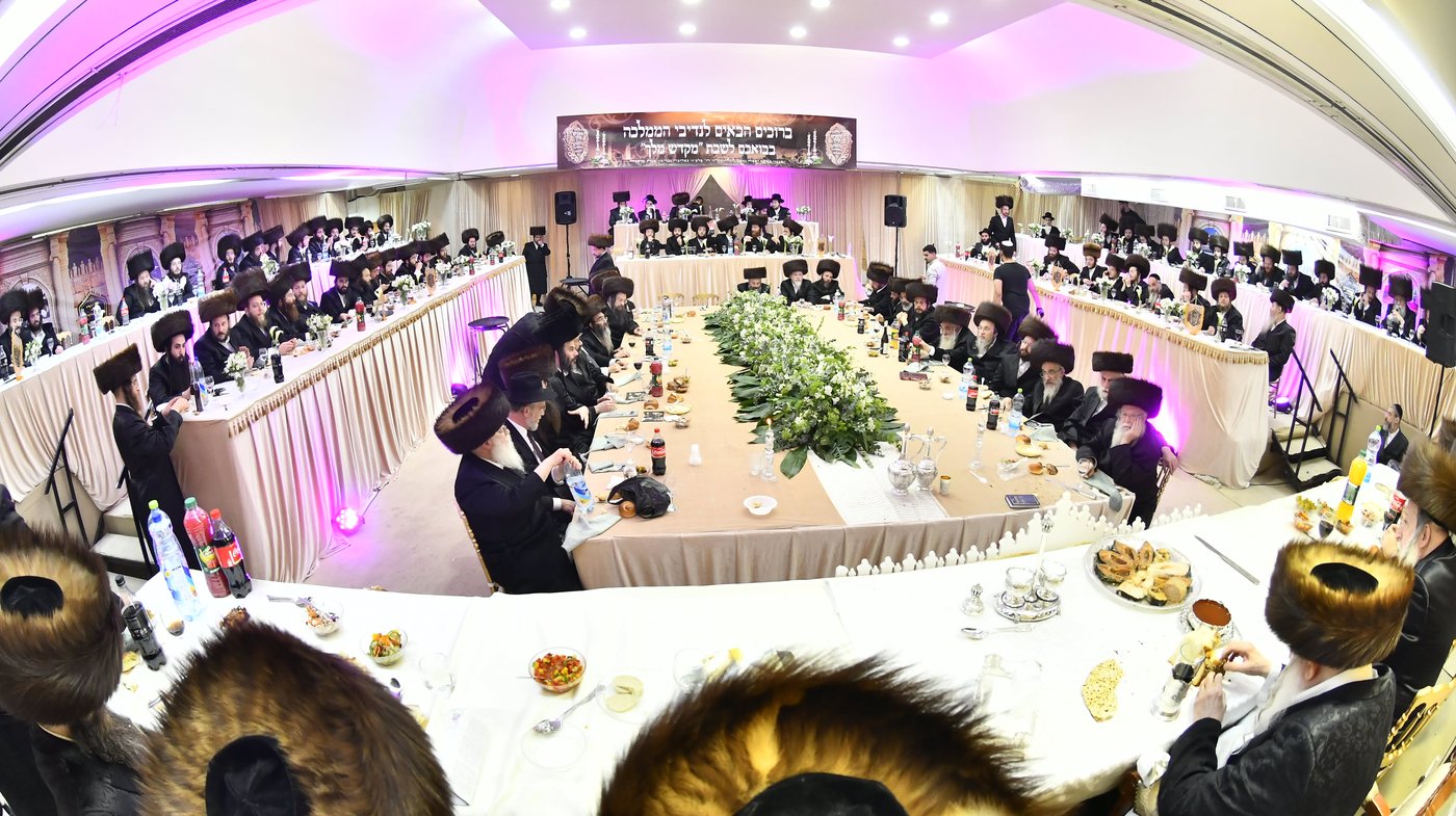 שבת מקדש מלך במכנובקא בעלזא