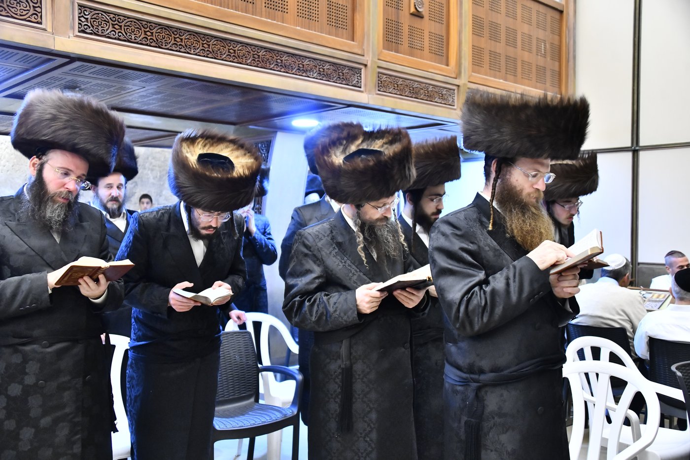 שבת מקדש מלך במכנובקא בעלזא