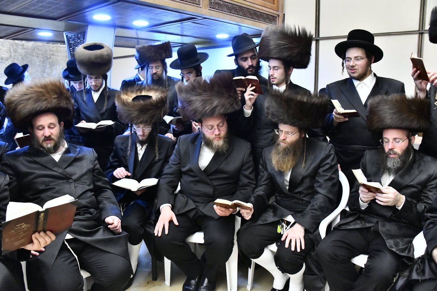 שבת מקדש מלך במכנובקא בעלזא