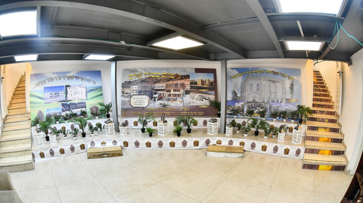 שבת מקדש מלך במכנובקא בעלזא