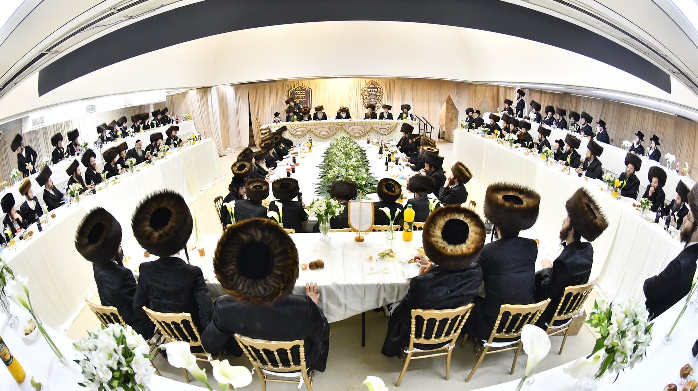 שבת מקדש מלך במכנובקא בעלזא