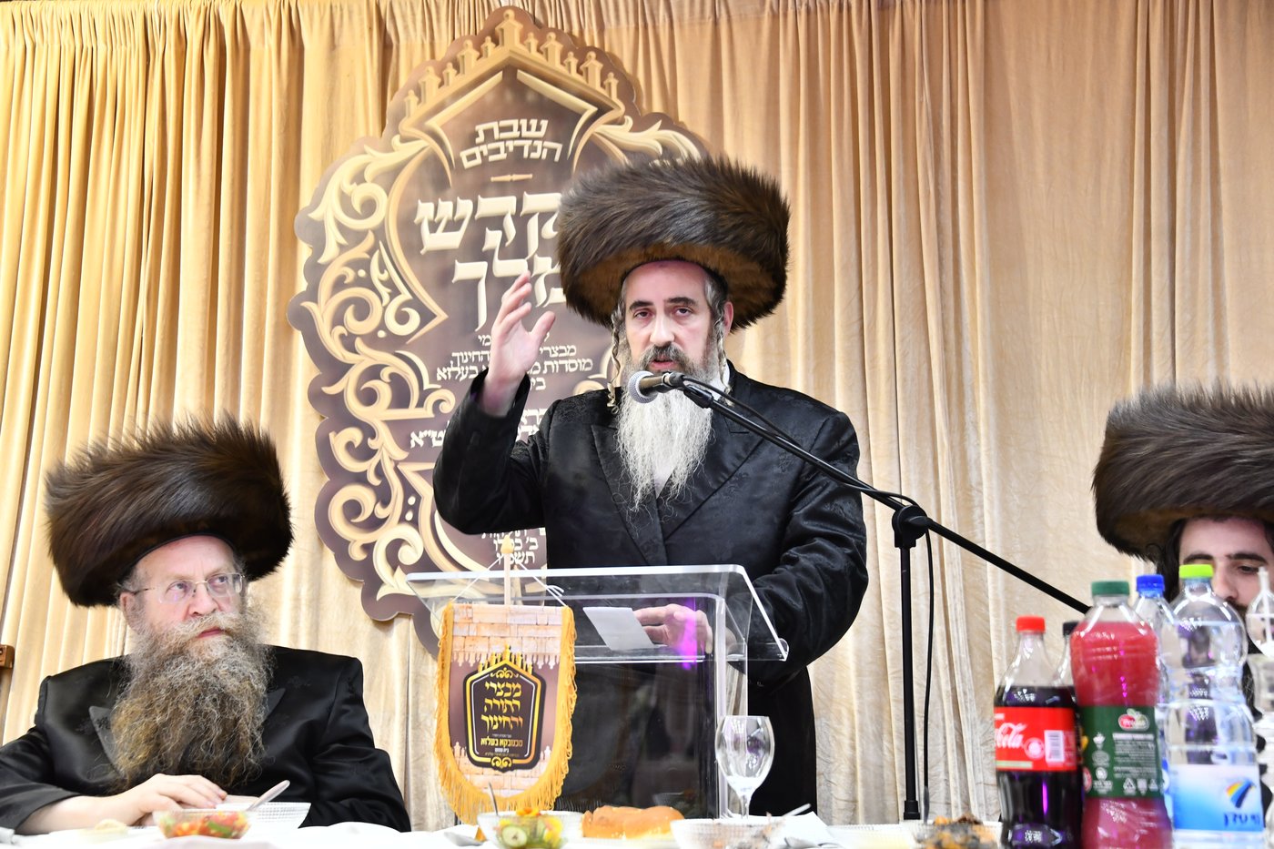 שבת מקדש מלך במכנובקא בעלזא