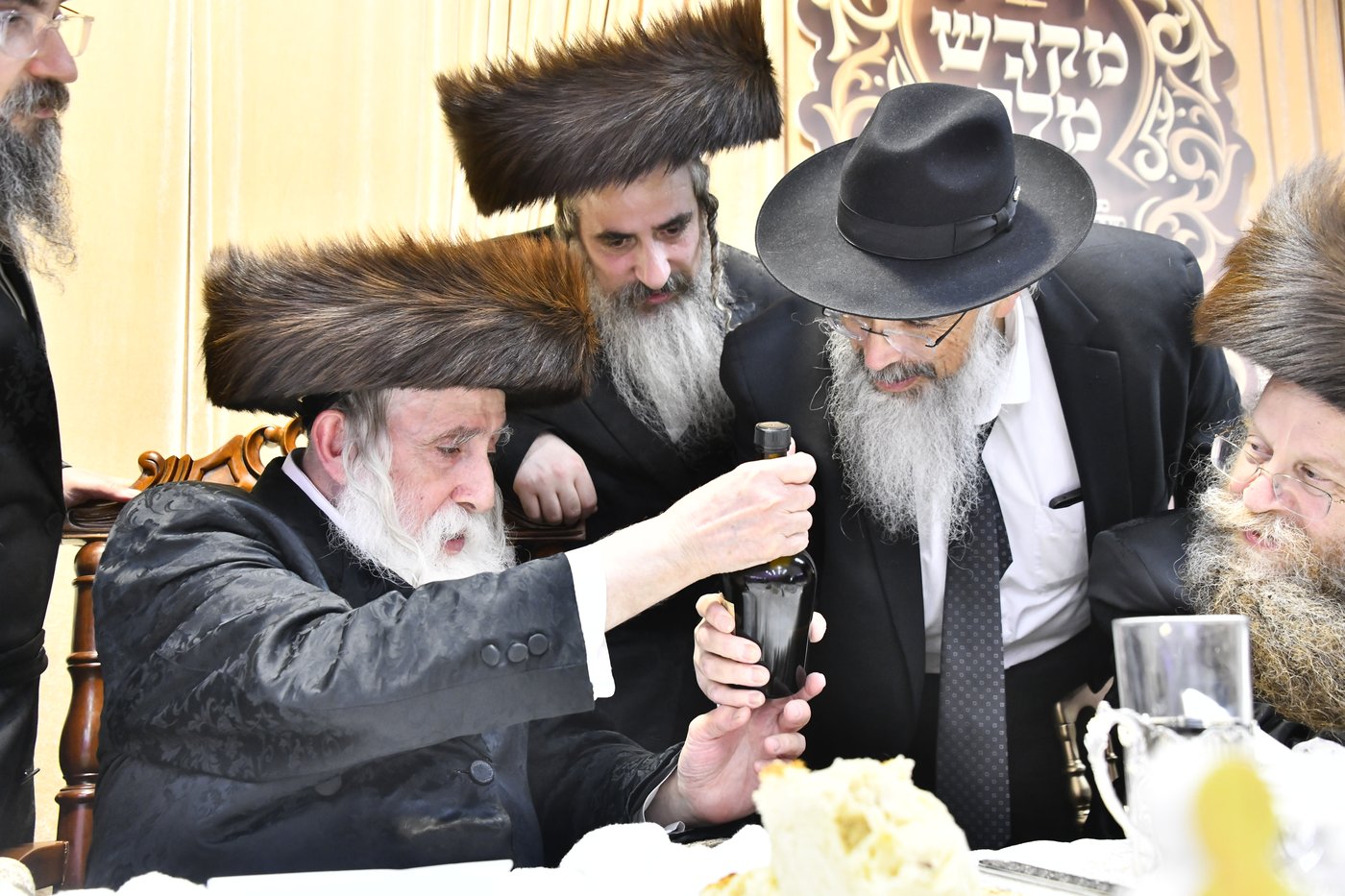 שבת מקדש מלך במכנובקא בעלזא