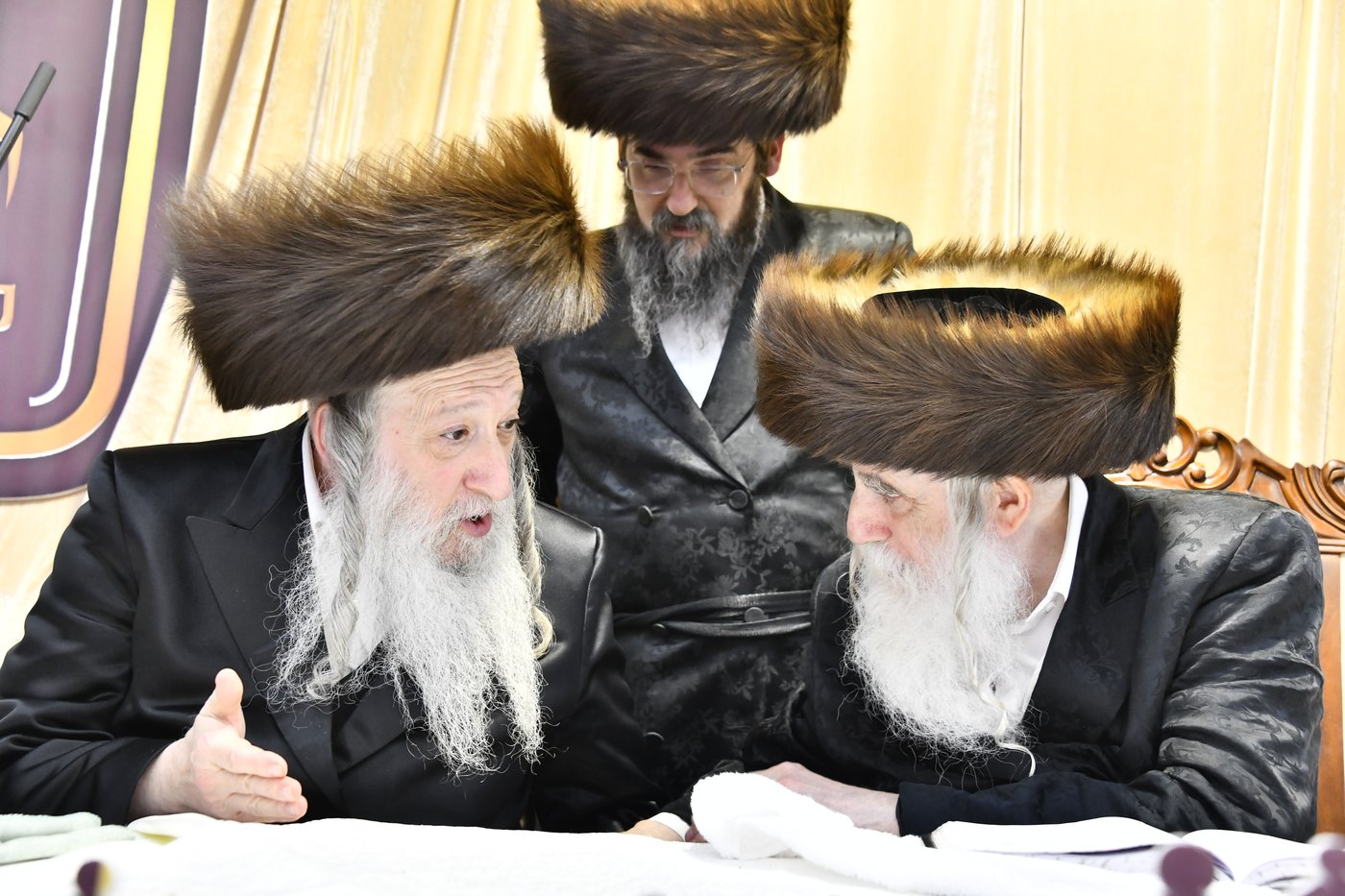 שבת מקדש מלך במכנובקא בעלזא