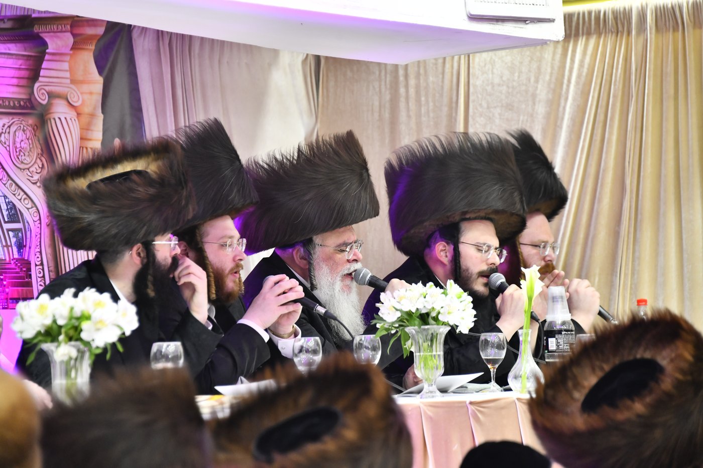 שבת מקדש מלך במכנובקא בעלזא