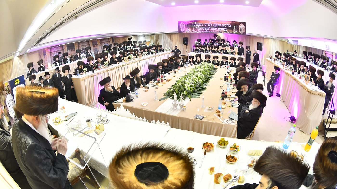 שבת מקדש מלך במכנובקא בעלזא