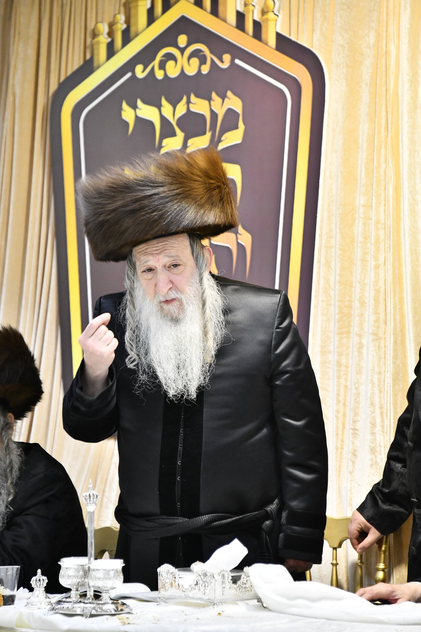 שבת מקדש מלך במכנובקא בעלזא