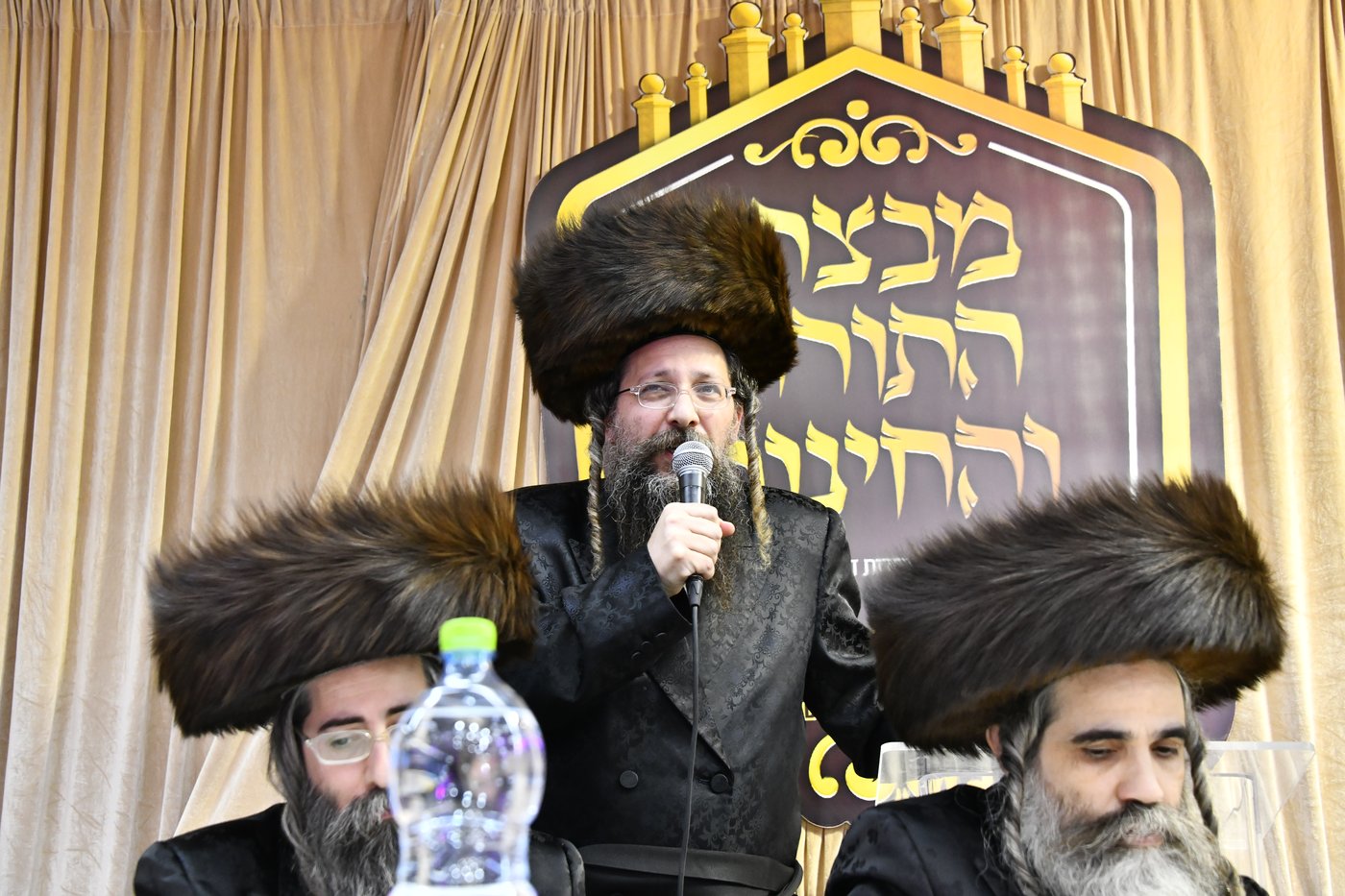 שבת מקדש מלך במכנובקא בעלזא