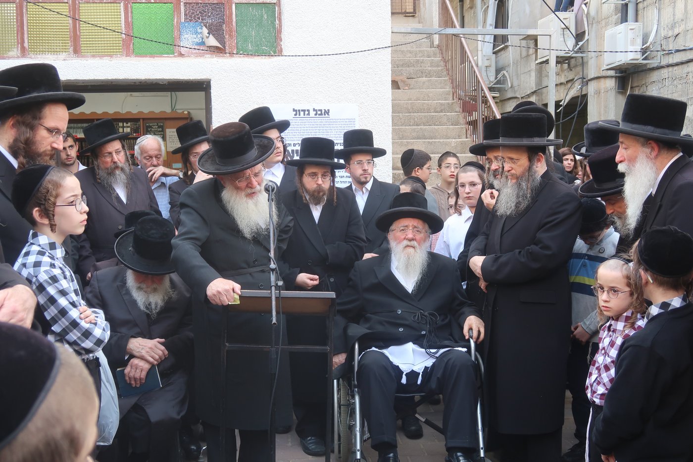  הלווית הרבנית טוביאס ע''ה 