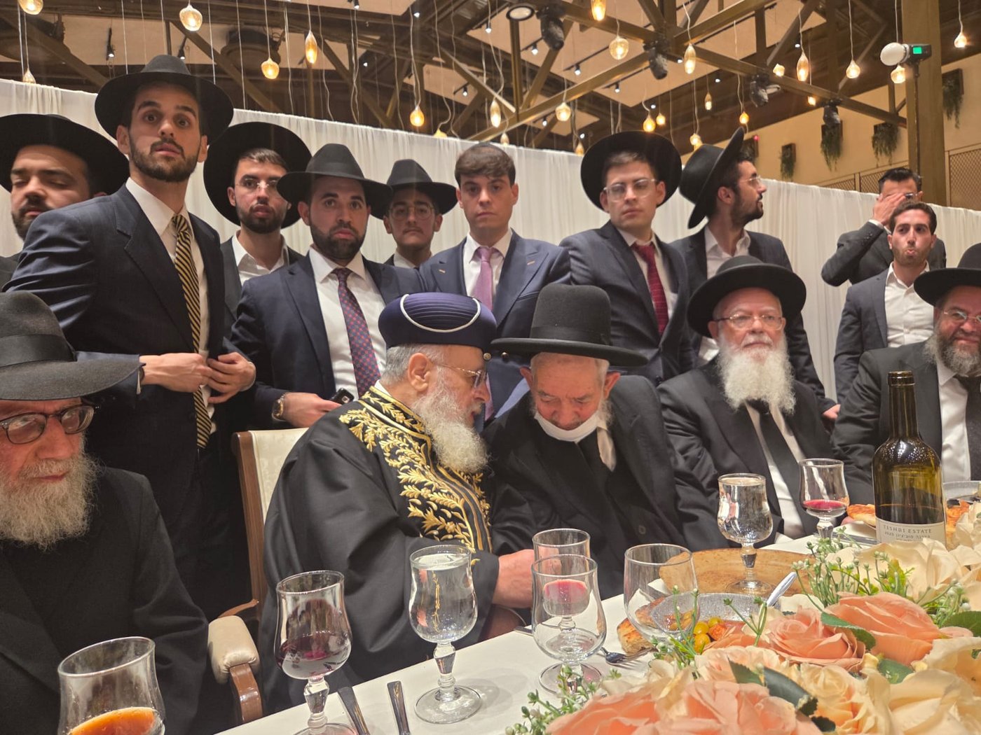 שמחת נישואי נכדו של רבי יצחק כהן 