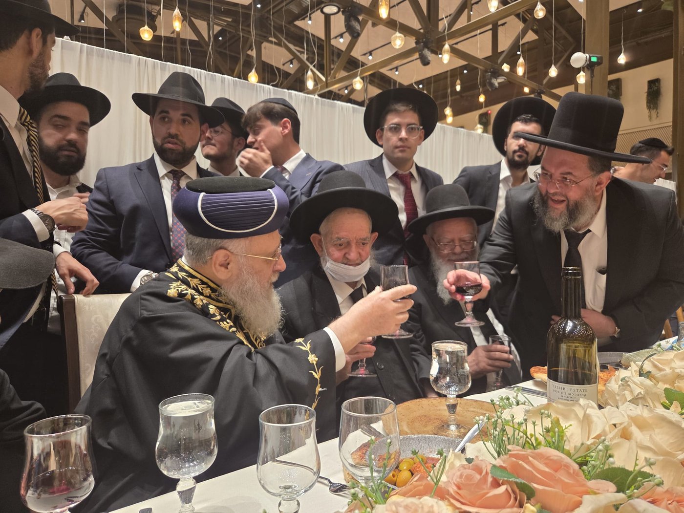 שמחת נישואי נכדו של רבי יצחק כהן 