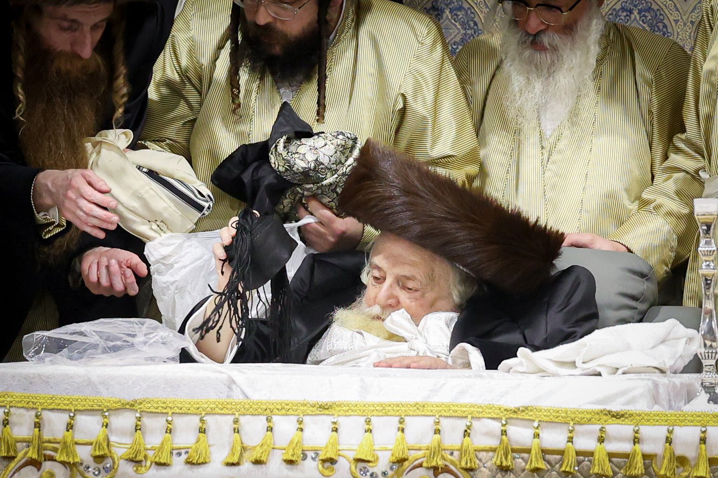 שמחת בית תולדות אברהם יצחק - קארלסבורג - פאלטישאן