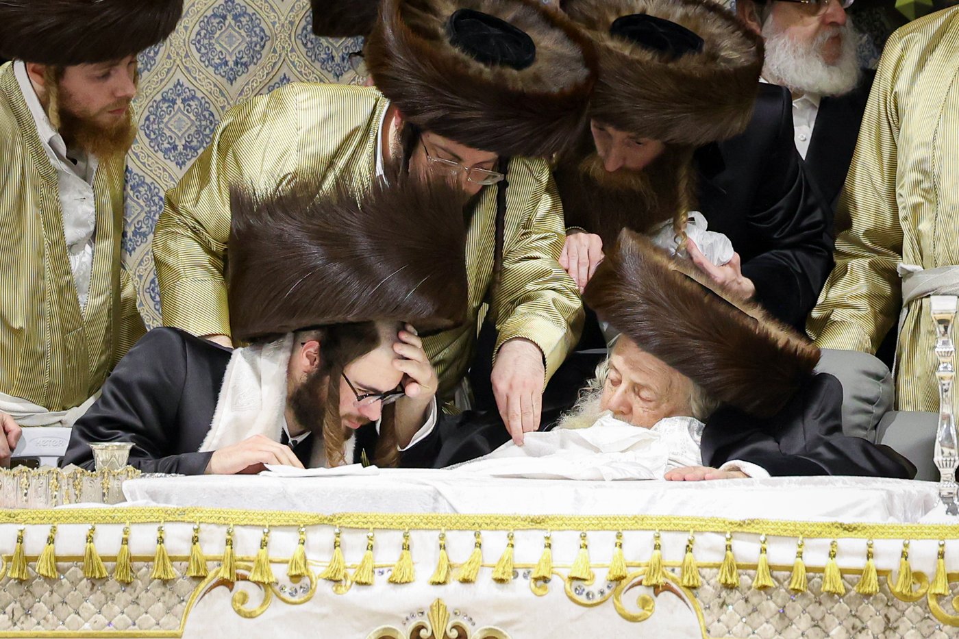 שמחת בית תולדות אברהם יצחק - קארלסבורג - פאלטישאן