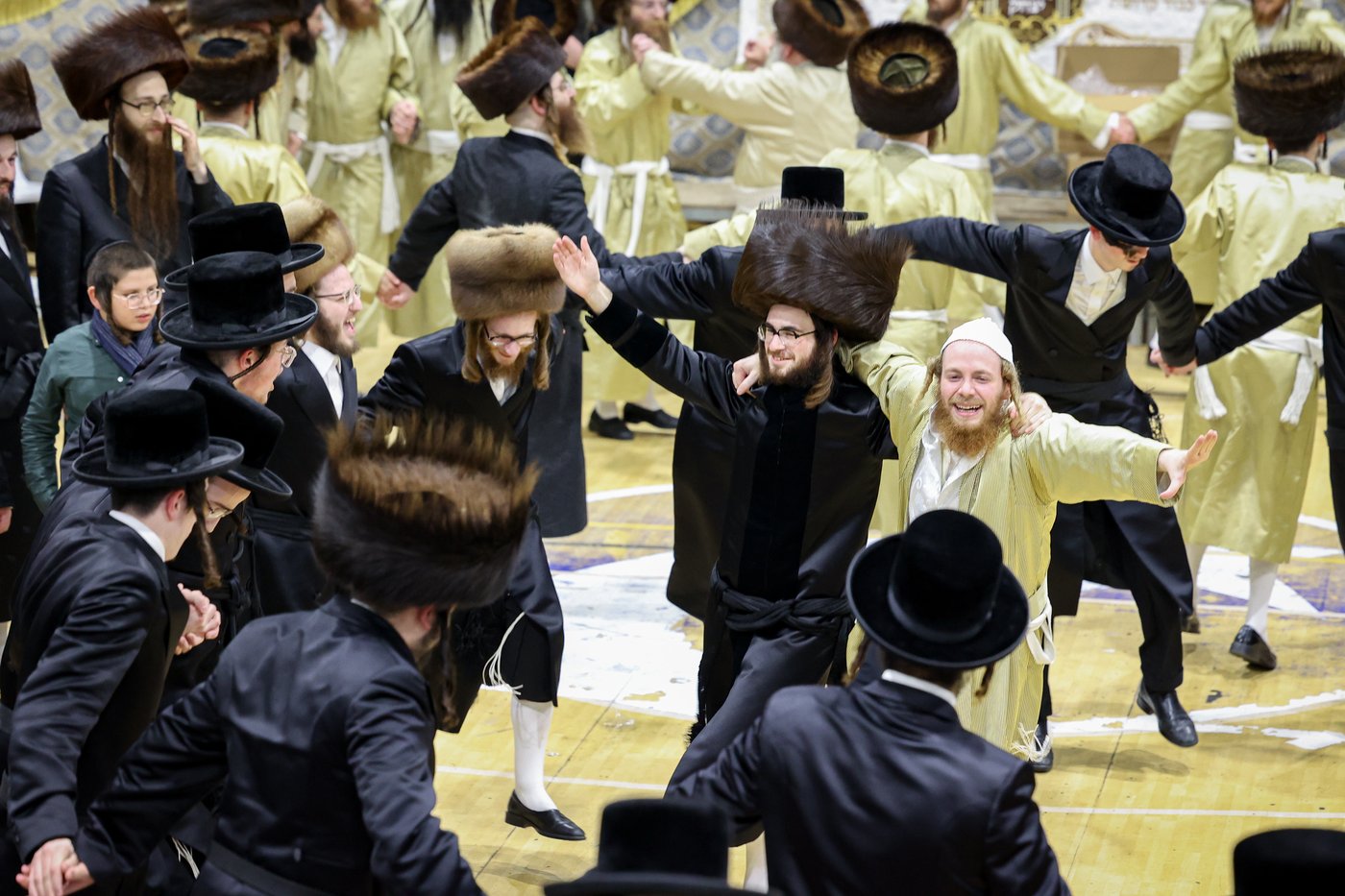 שמחת בית תולדות אברהם יצחק - קארלסבורג - פאלטישאן