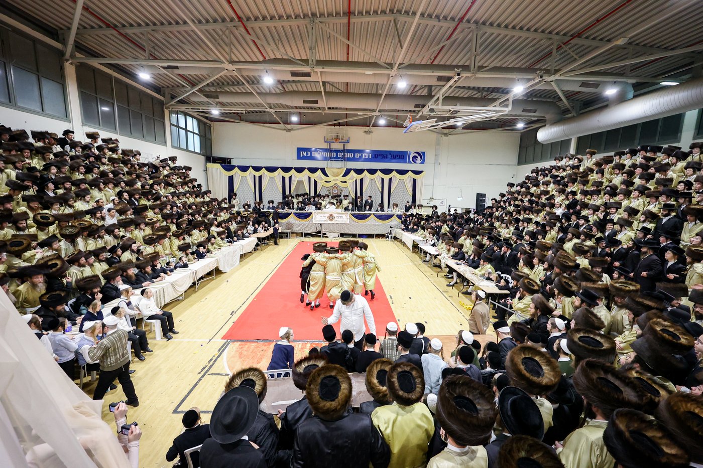 שמחת בית תולדות אברהם יצחק - קארלסבורג - פאלטישאן