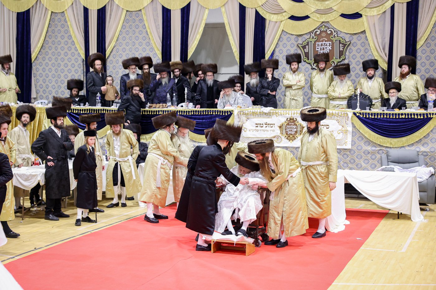 שמחת בית תולדות אברהם יצחק - קארלסבורג - פאלטישאן