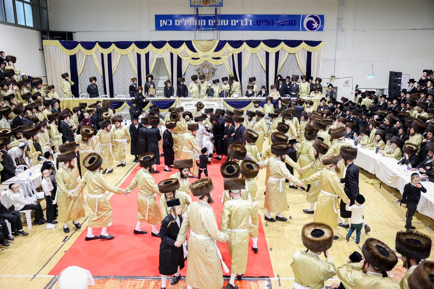 שמחת בית תולדות אברהם יצחק - קארלסבורג - פאלטישאן