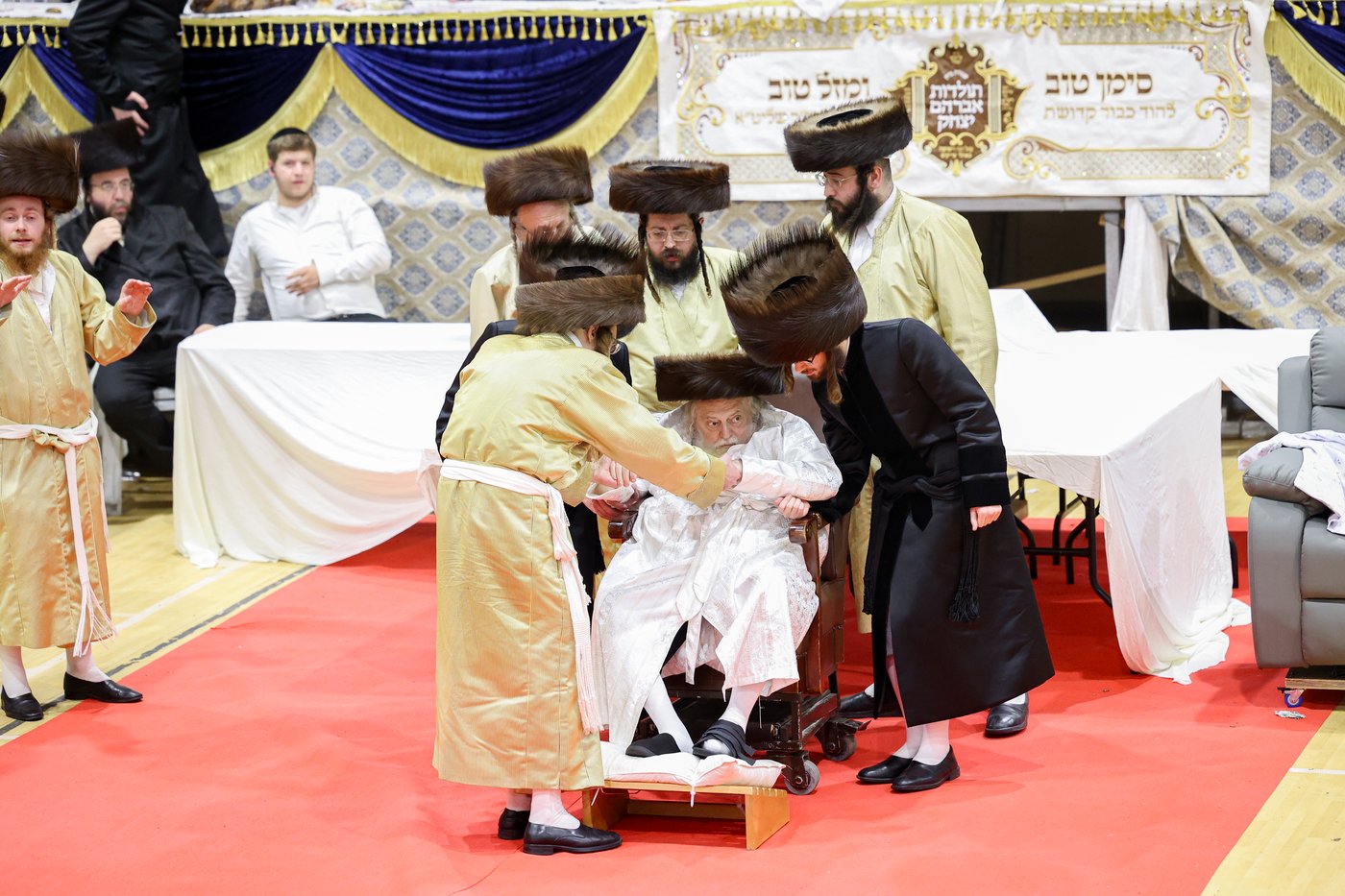 שמחת בית תולדות אברהם יצחק - קארלסבורג - פאלטישאן