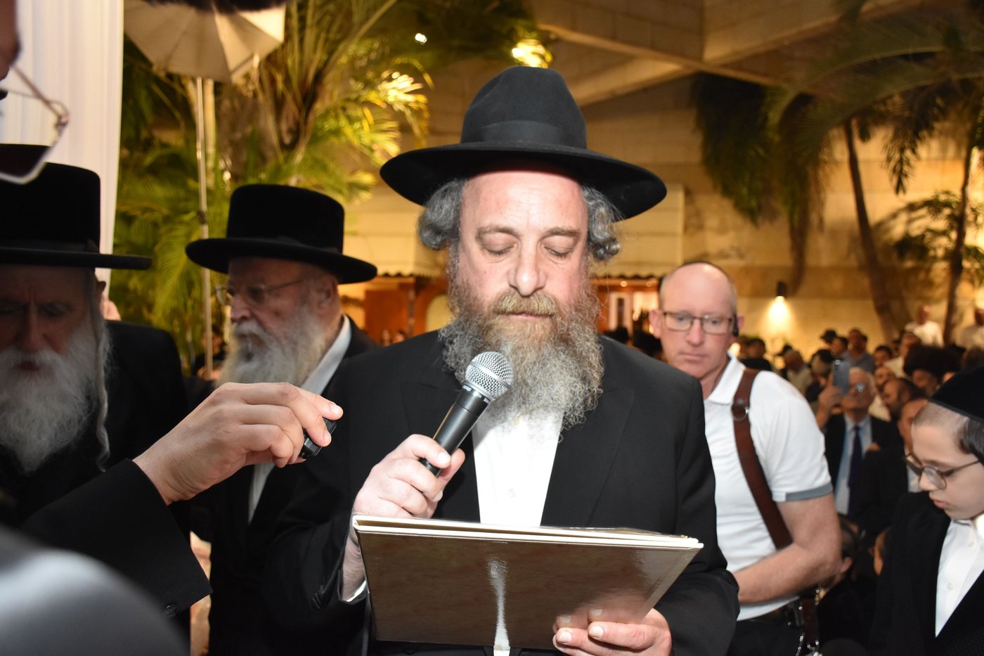 שמחת נישואי בן הרה"ג מרדכי אורי אנגלמן