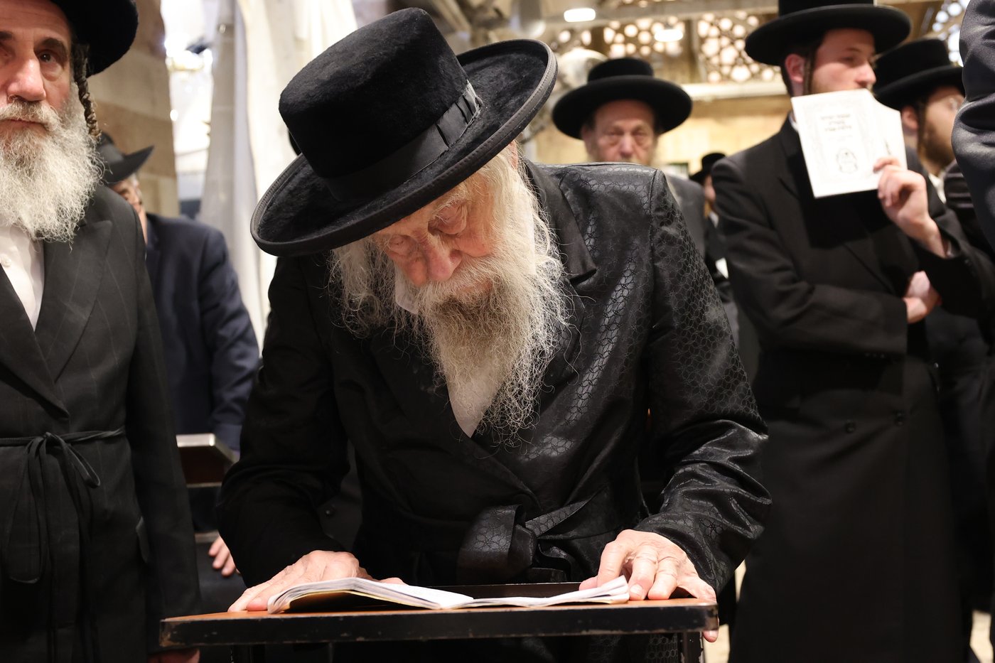 האדמו"ר מנדבורנה ירושלים בחברון