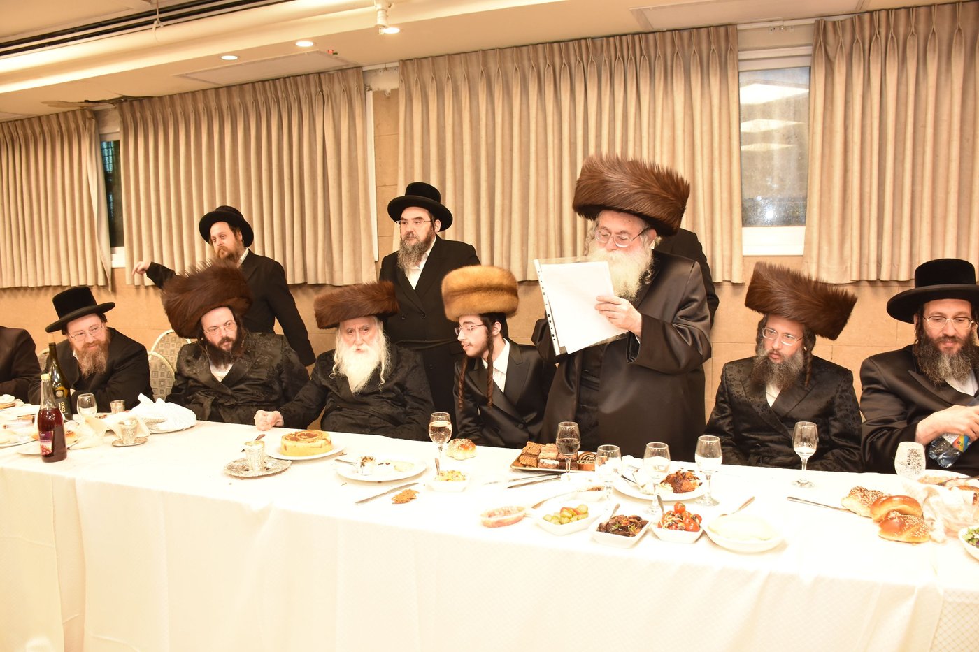 שמחת בית מכנובקא בעלזא - שאץ