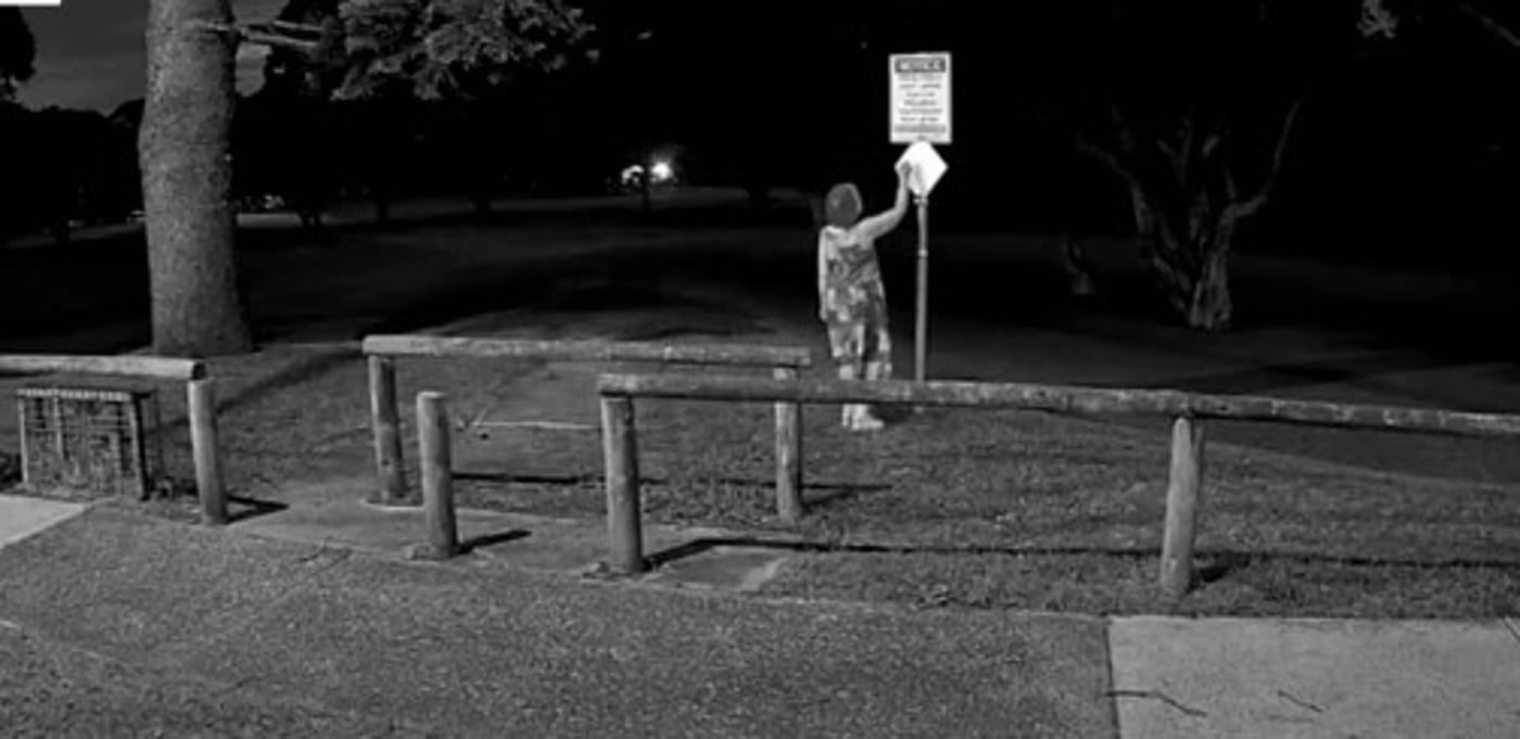 המעקב אחרי הסבתא: זה מה שגילו אותה עושה בשעת לפנות בוקר