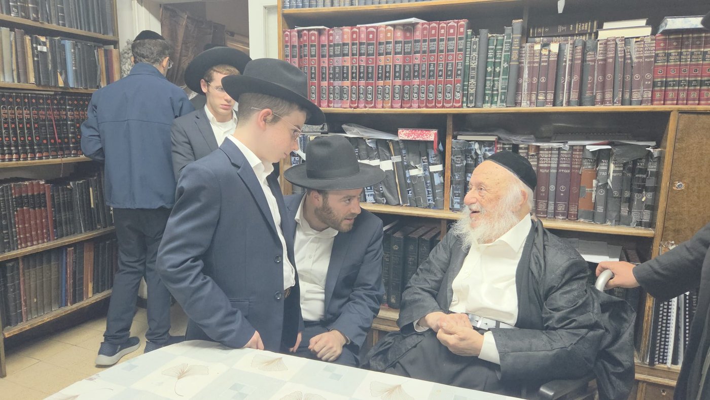 אצל גדולי ישראל