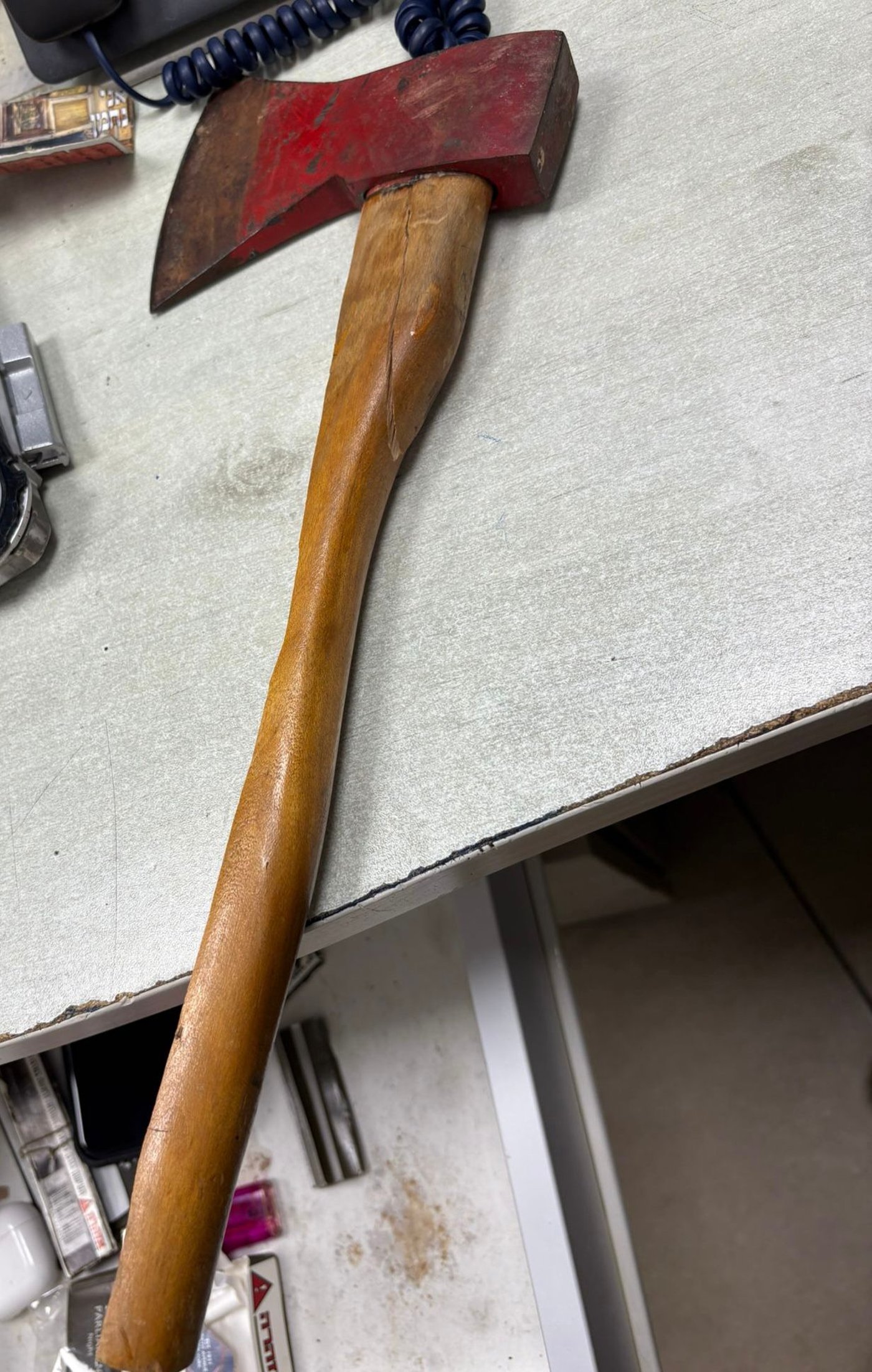 הגרזן שנתפס