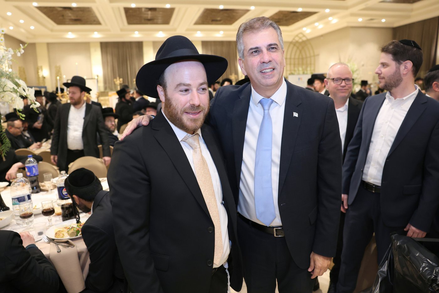 בר מצווה לבנו של אליהו ארנד