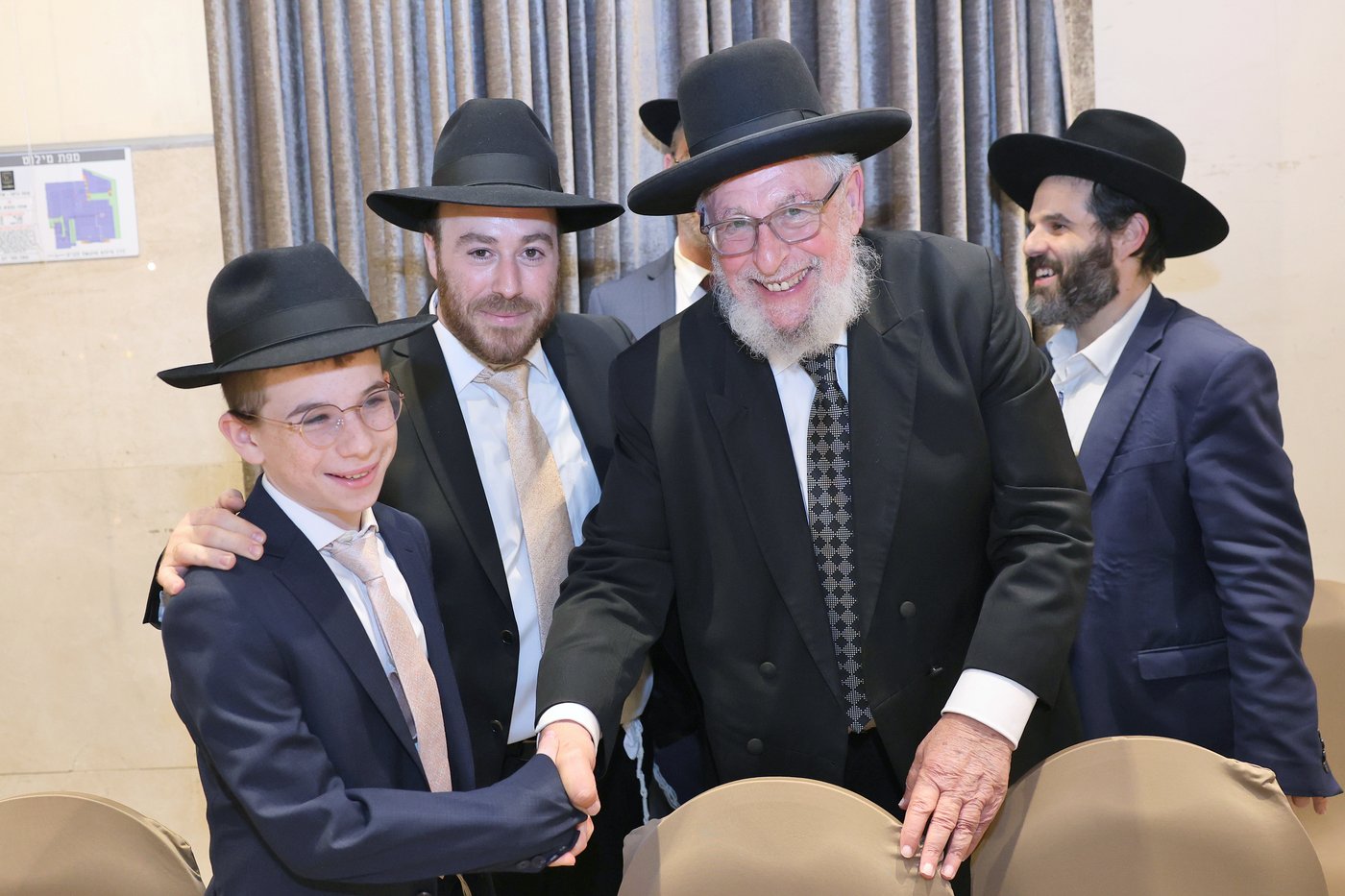 בר מצווה לבנו של אליהו ארנד