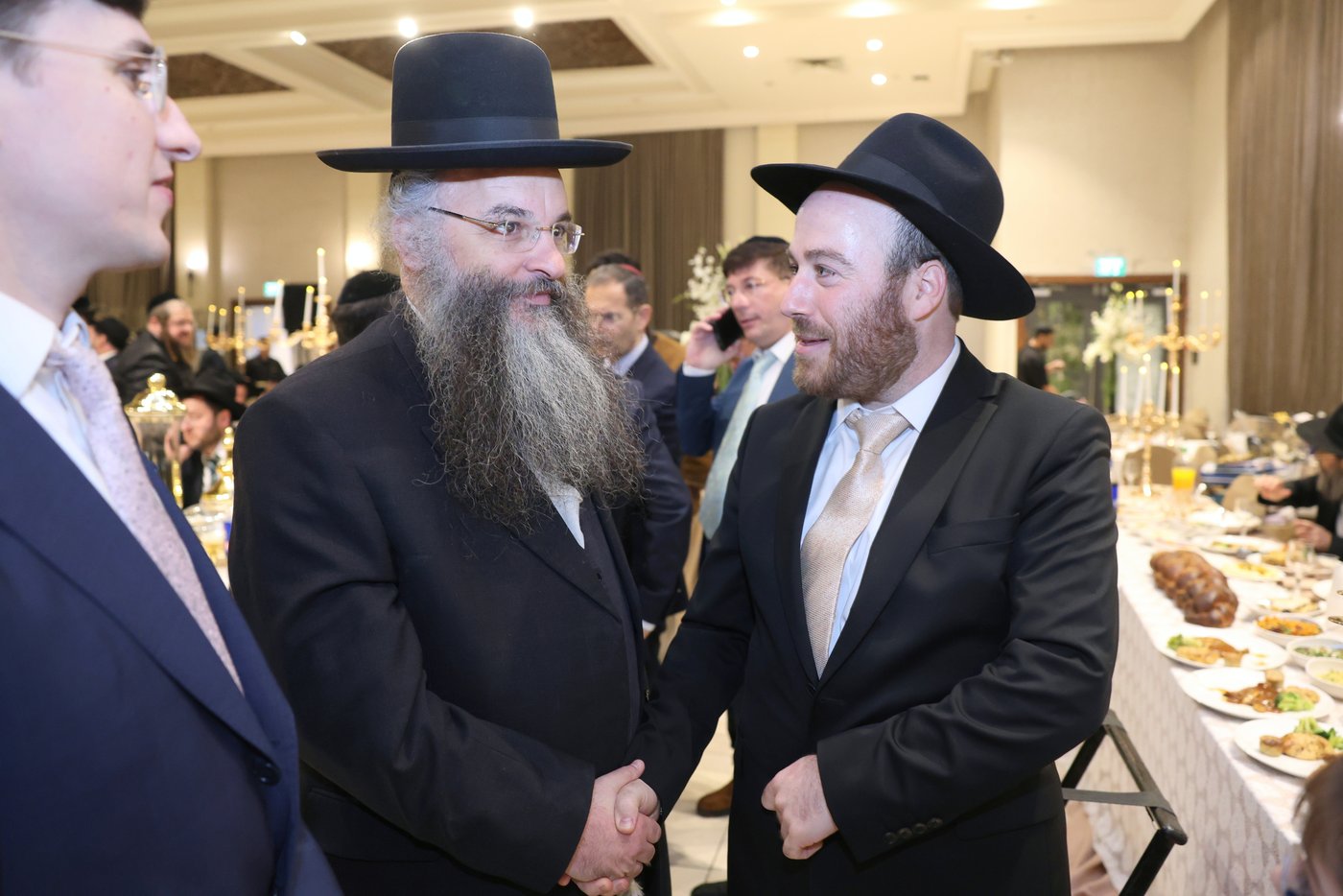 בר מצווה לבנו של אליהו ארנד