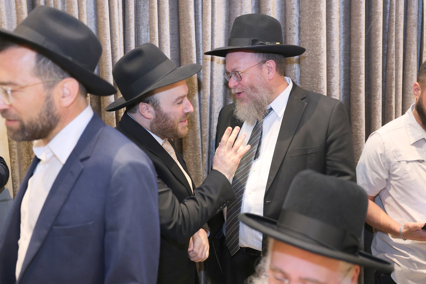 בר מצווה לבנו של אליהו ארנד