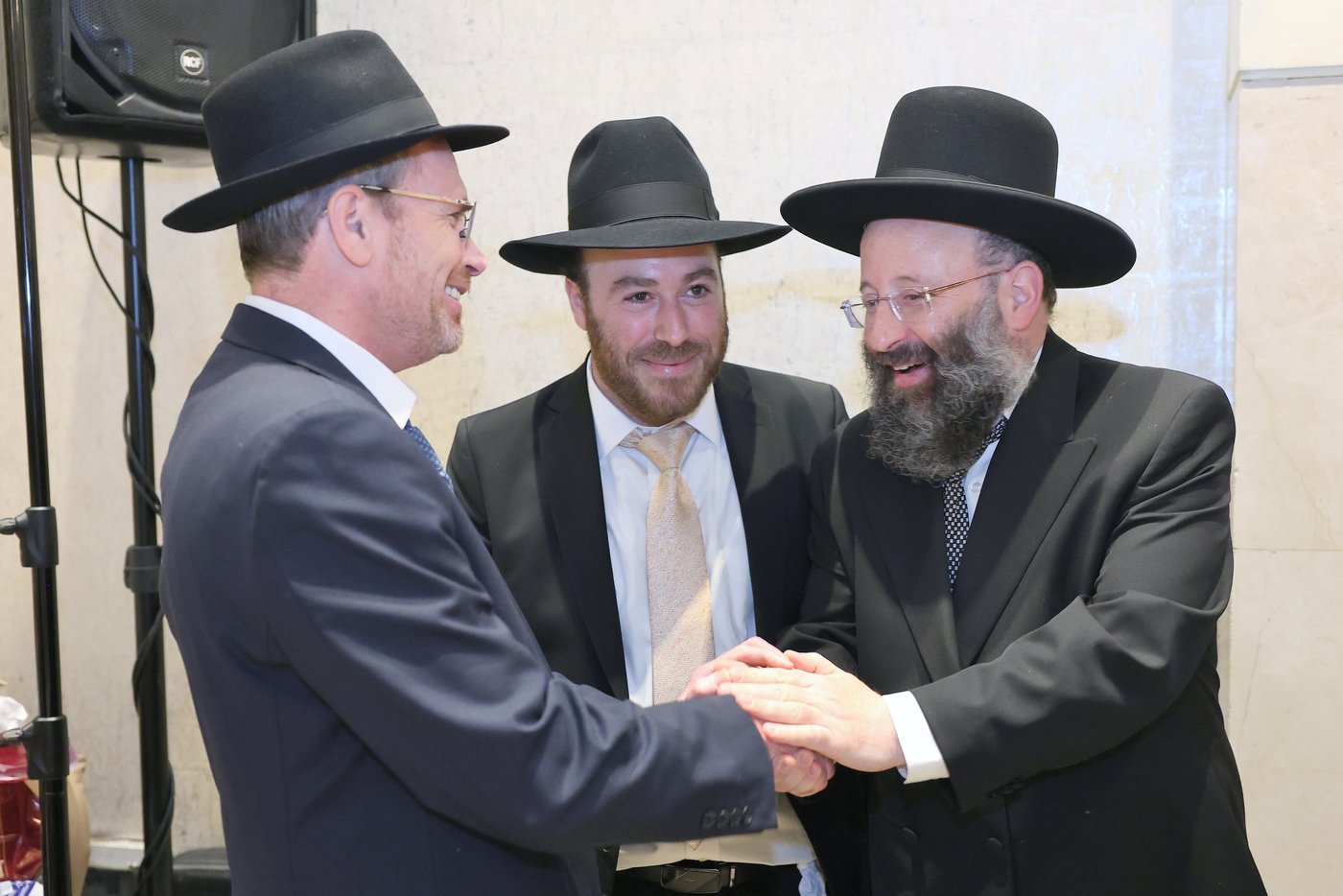 בר מצווה לבנו של אליהו ארנד