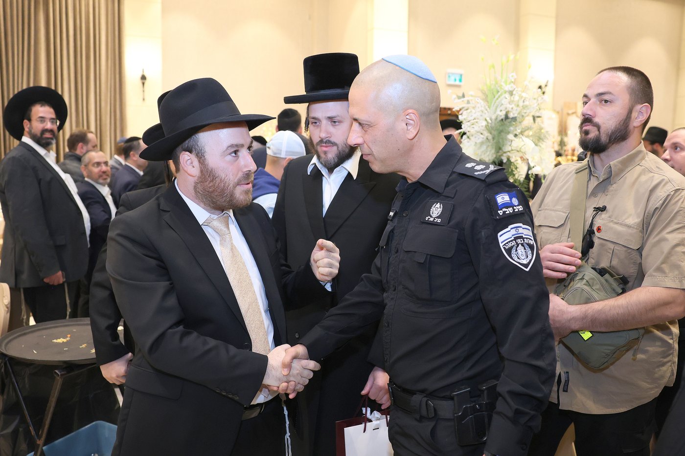 בר מצווה לבנו של אליהו ארנד