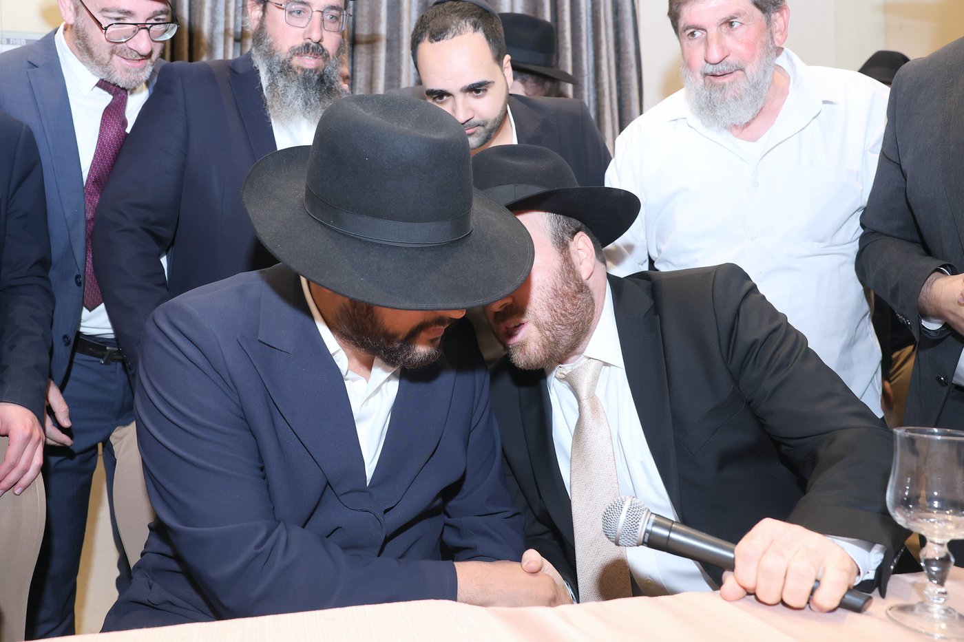 בר מצווה לבנו של אליהו ארנד