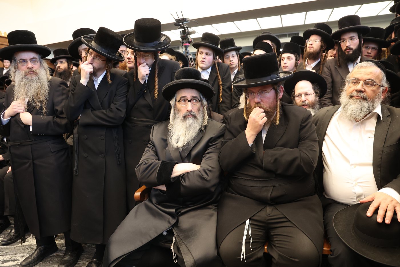 מסע הלויית הגה"צ אב"ד ערלוי ביתר זצ"ל