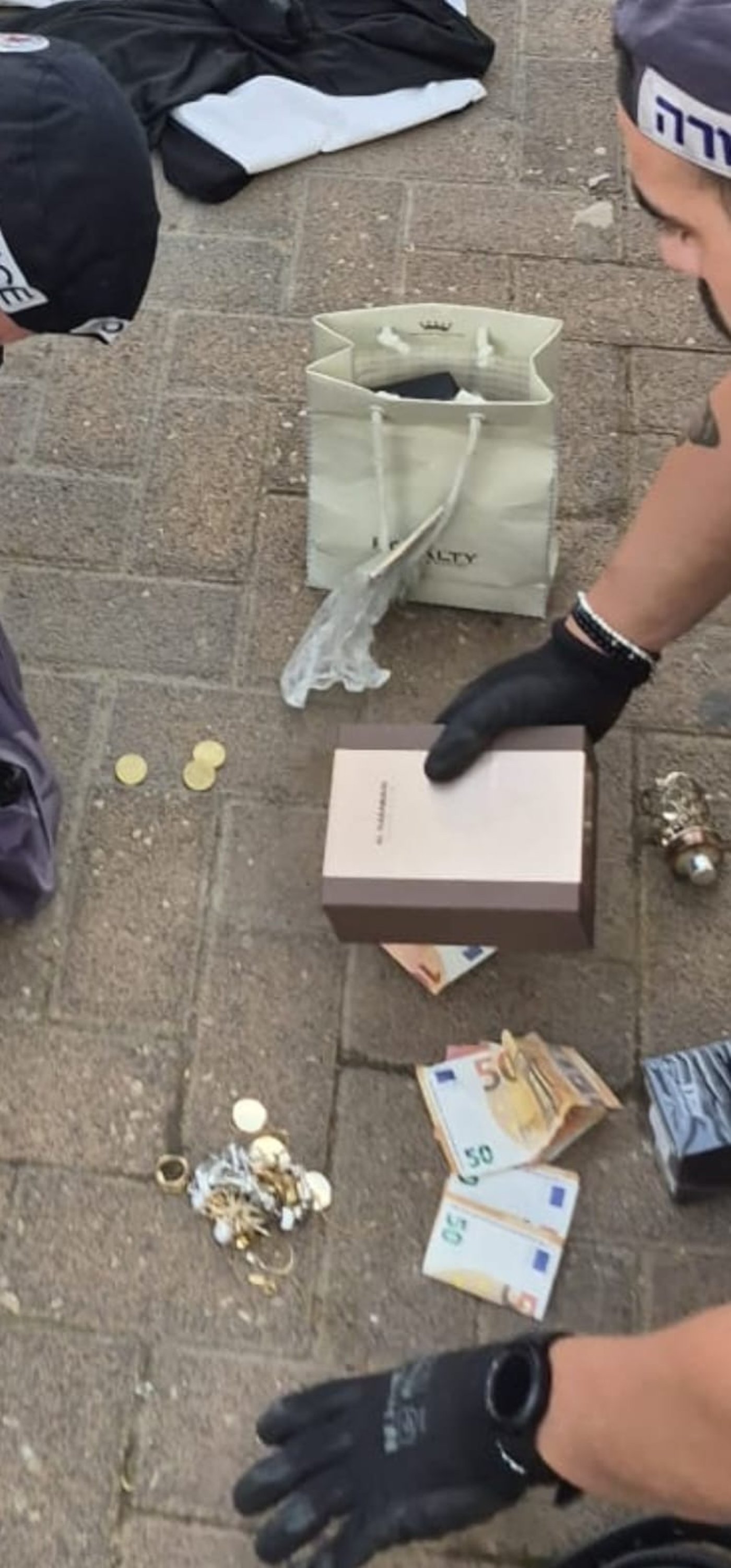 המעצר של המשטרה